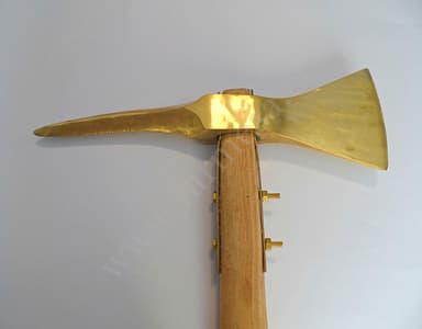 Non-Sparking Firefighter's Axe - imagen 4